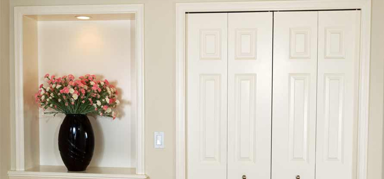 residential closet door repair in Pompano Beach